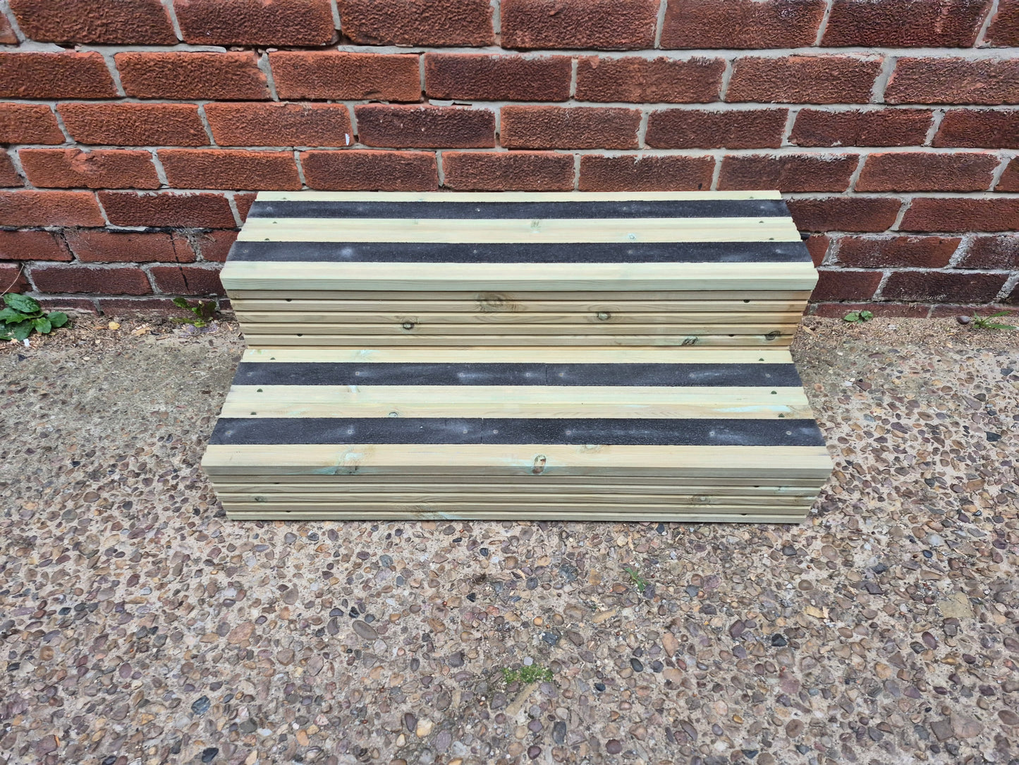 Wooden Steps For Home ~Anti-Slip Decking