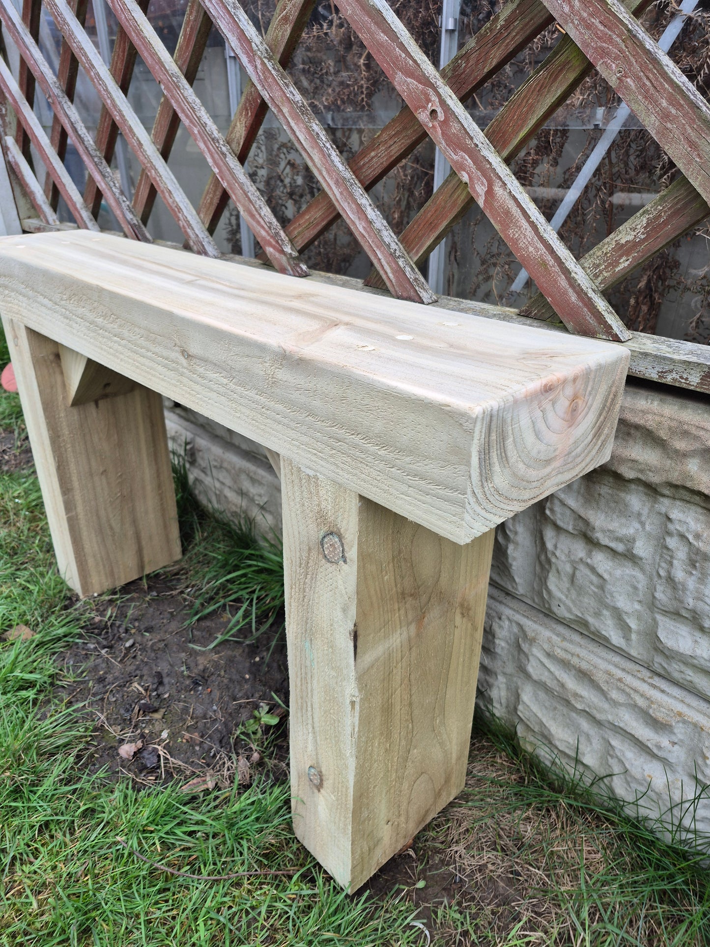 Rustic Wooden Garden Bench, Natural Sleeper Wood,Bespoke size, Outdoor Furniture,Various sizes,Ready to use,Deliver Fully Assembled,Free P&P