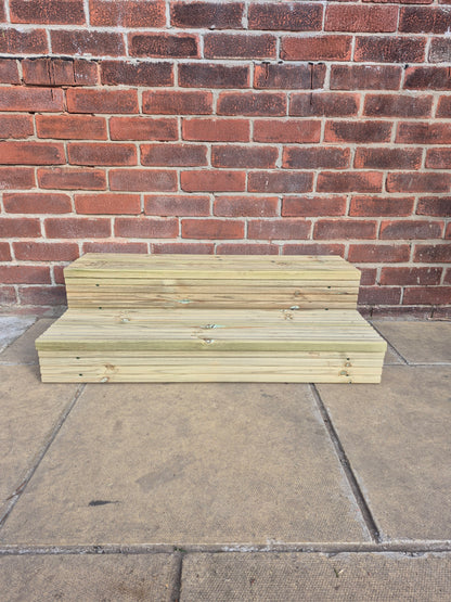 Wooden Decking / Multiple sizes / Solid Outdoor Steps